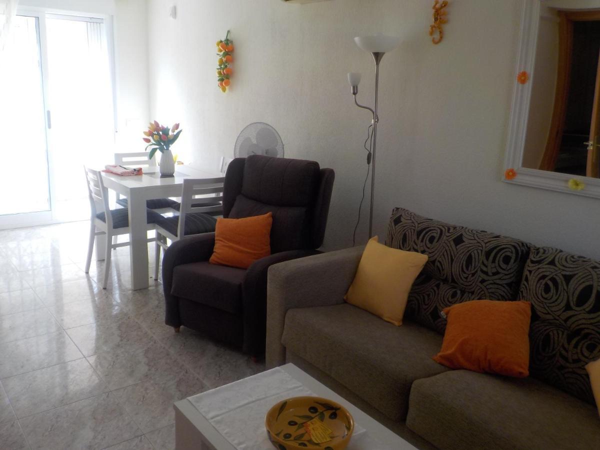 Casa La Zenia Elite Townhouse With Shared Pool And 10 Minutes Walk To Beach Villa Orihuela Luaran gambar