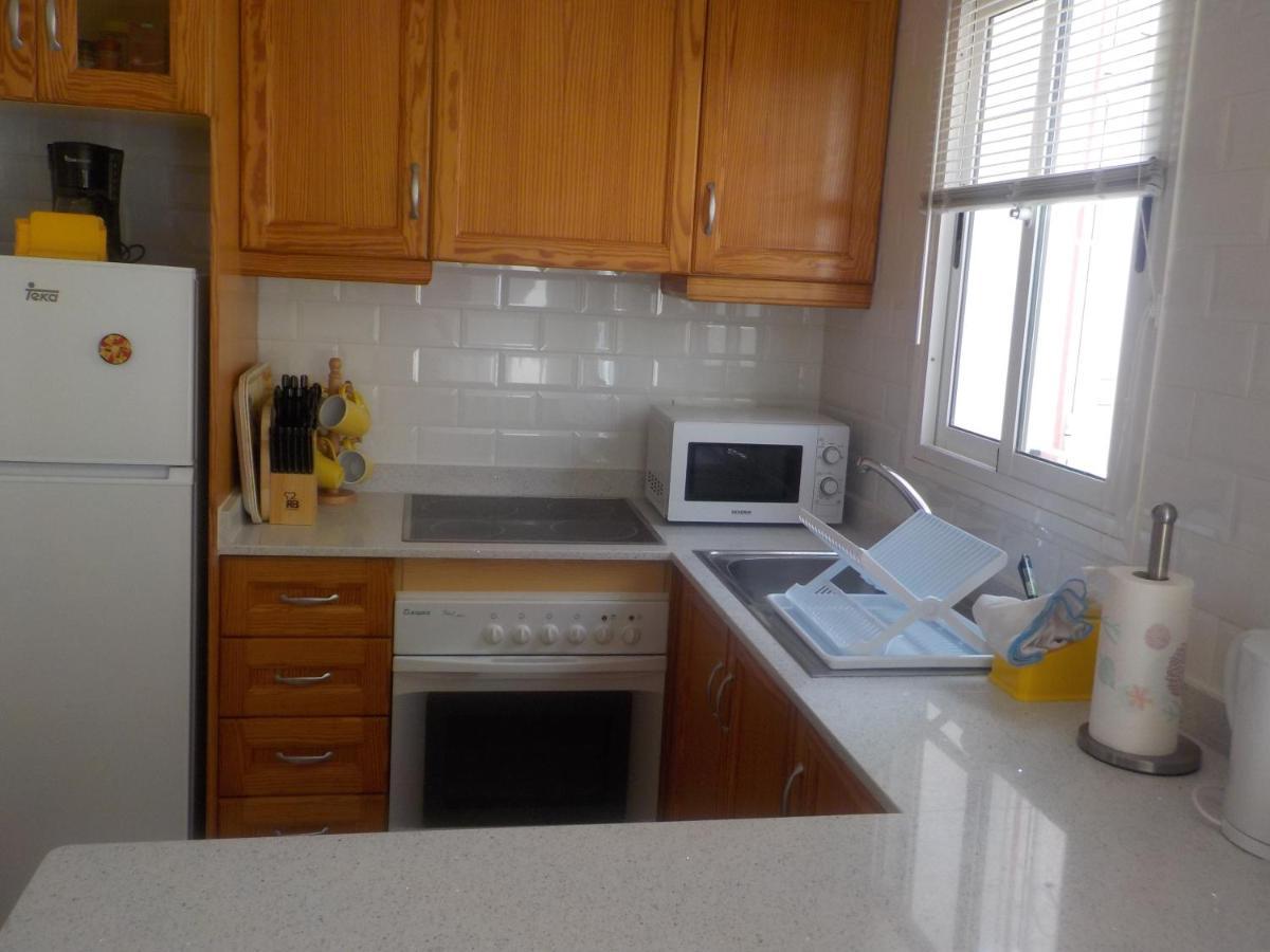 Casa La Zenia Elite Townhouse With Shared Pool And 10 Minutes Walk To Beach Villa Orihuela Luaran gambar