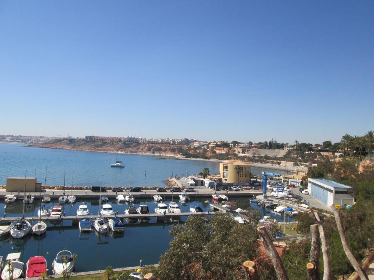 Casa La Zenia Elite Townhouse With Shared Pool And 10 Minutes Walk To Beach Villa Orihuela Luaran gambar